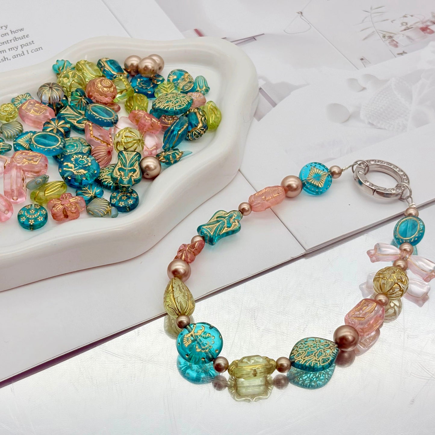 H58コッツウォルズの庭の宝石