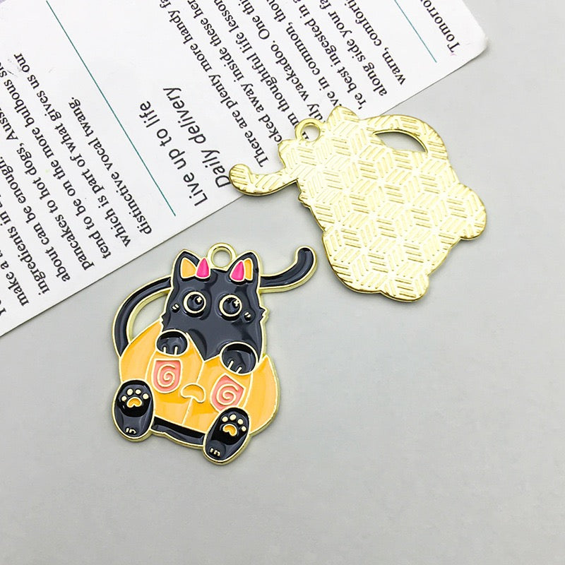 T32 魔法の白黒にゃんこ