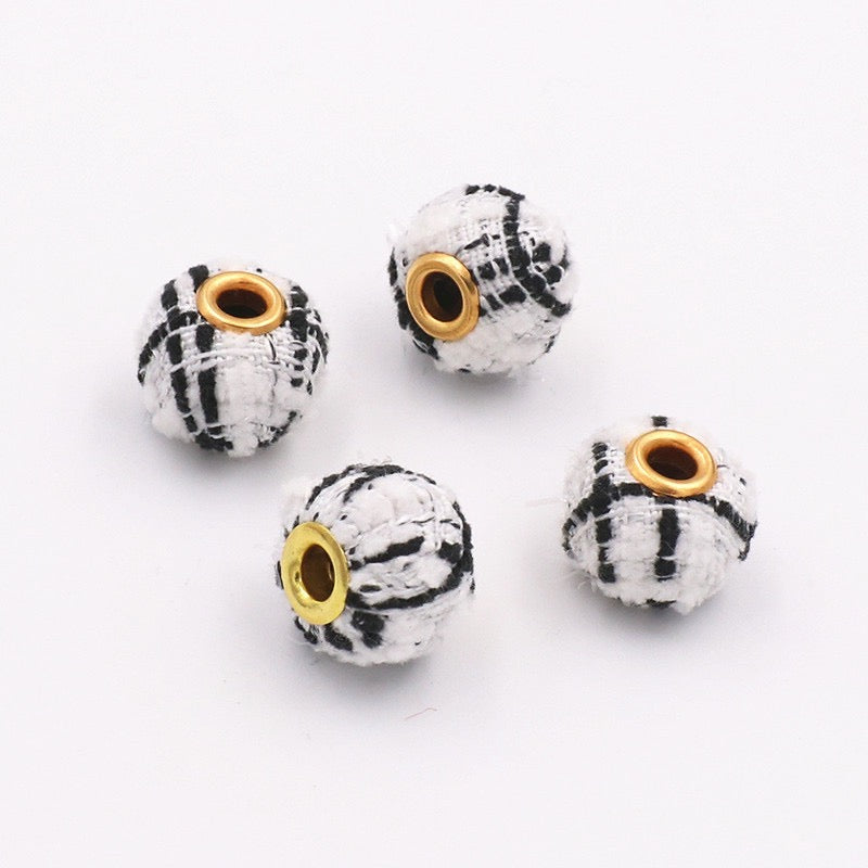 D71ふわもこビーズ