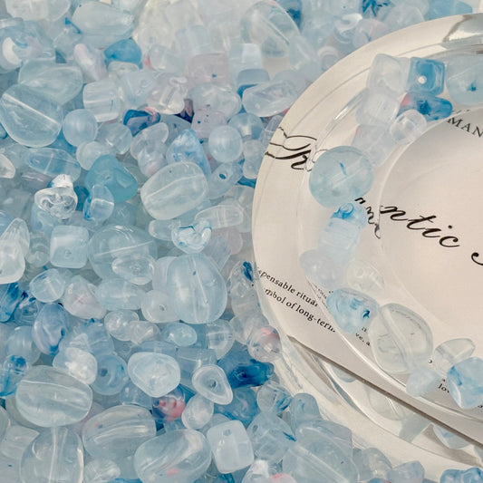 H24 水色の細石ビーズ