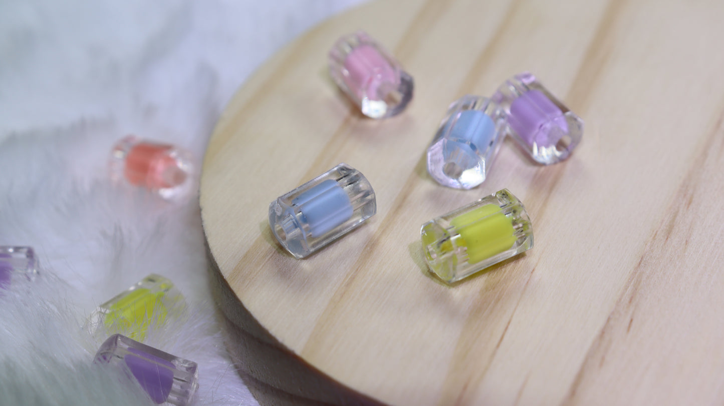 D01アクリルキャンディー色の幻想的な透明ビーズ