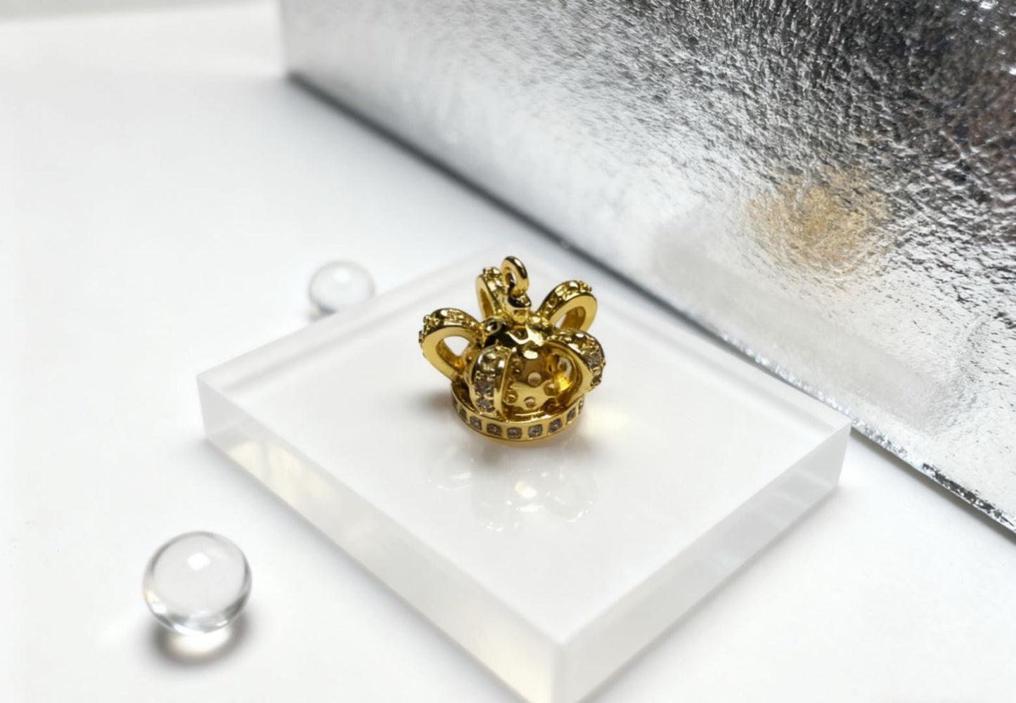 D70片口ビーズとアクセサリーパーツ