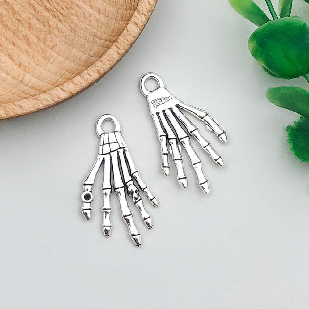 T37 くもと悪魔のハロウィン風チャーム