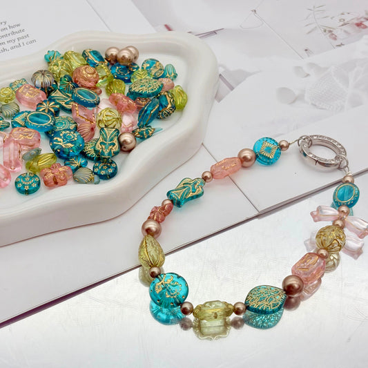 H58コッツウォルズの庭の宝石