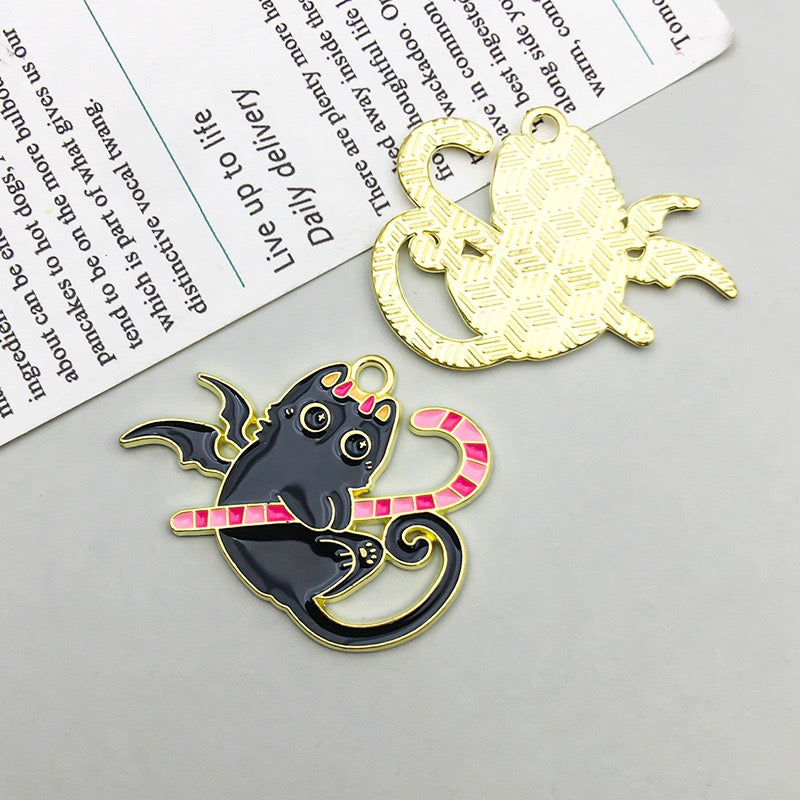 T32　魔法の白黒にゃんこ