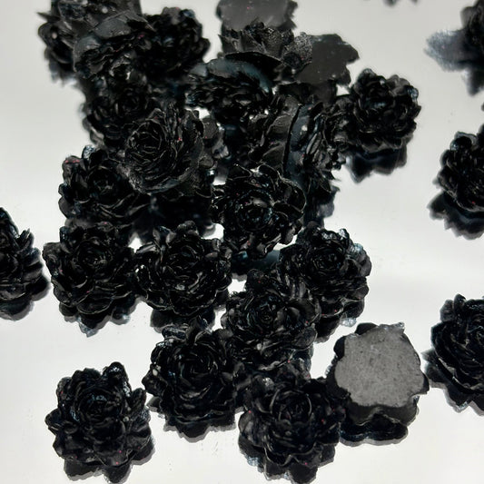 F60夜光黙のくろ