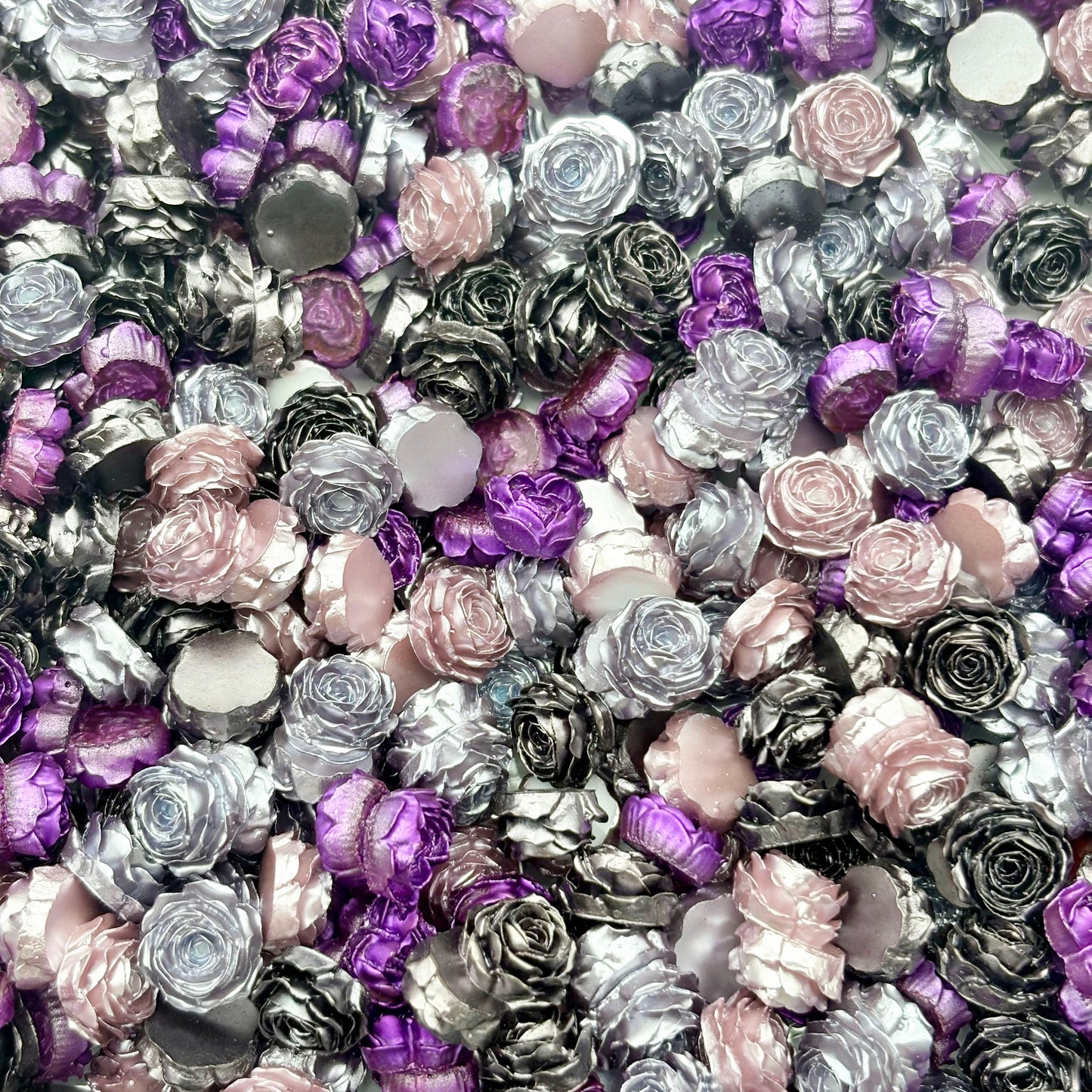 F72目を引きカラフルソフトバラビーズ