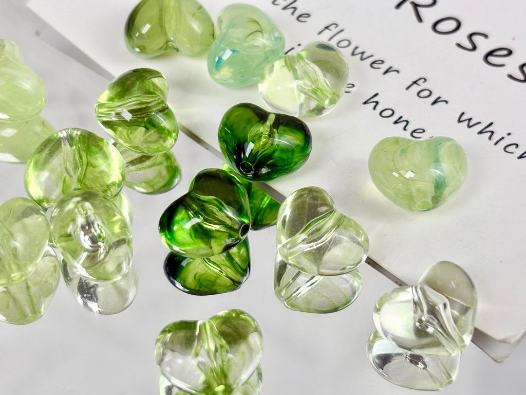 [開封] NEW.糸通し穴付きハート飾りパーツ 合金製とアクリル製 2 種素材 DIY 手芸装飾素材