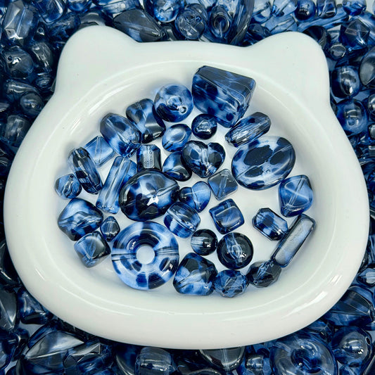 ［葉03］［1個買うと1個おまけ］アクリル・ガラス製、様々な形のビーズ ブレスレットストラップ