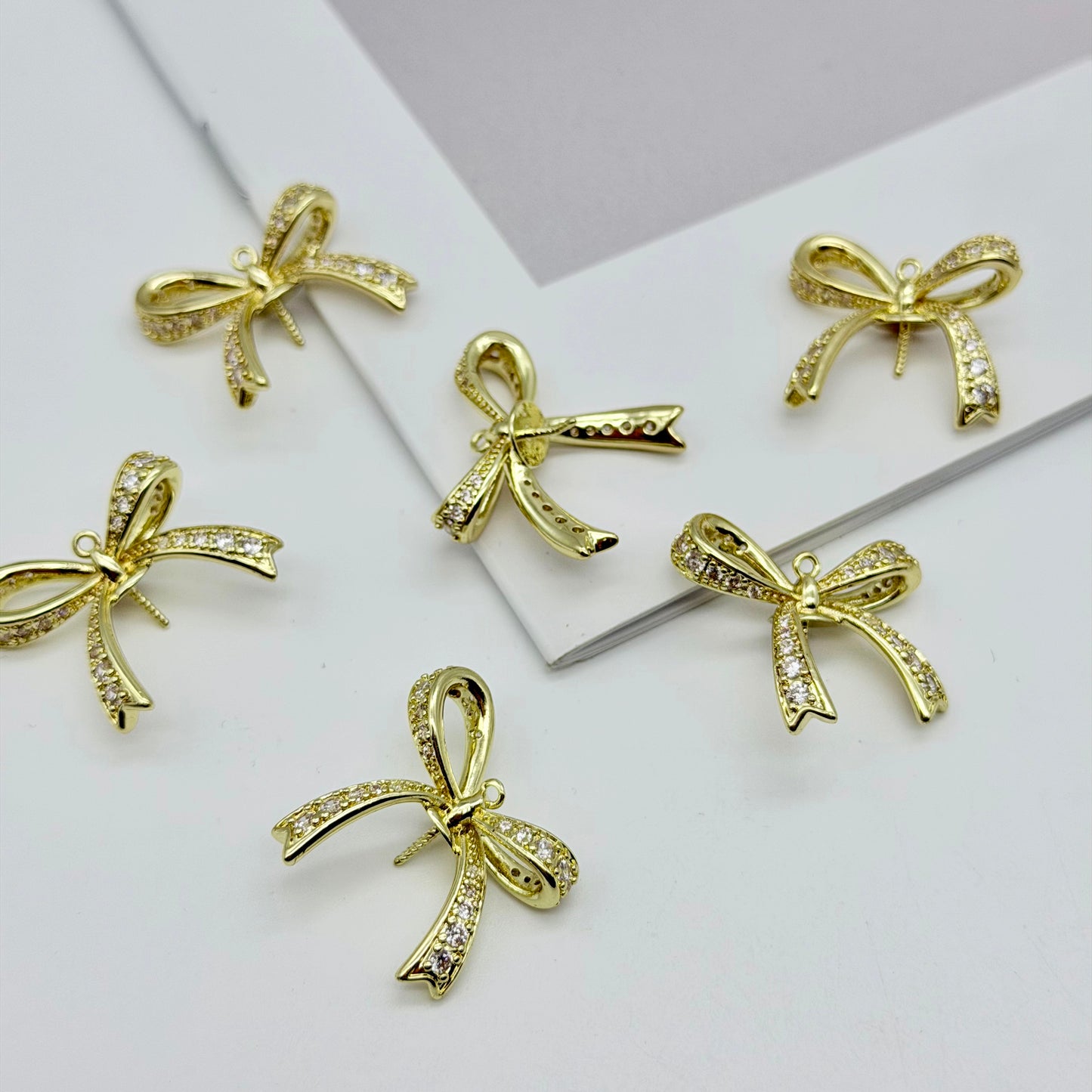 [A65]片口ビーズとアクセサリーパーツ