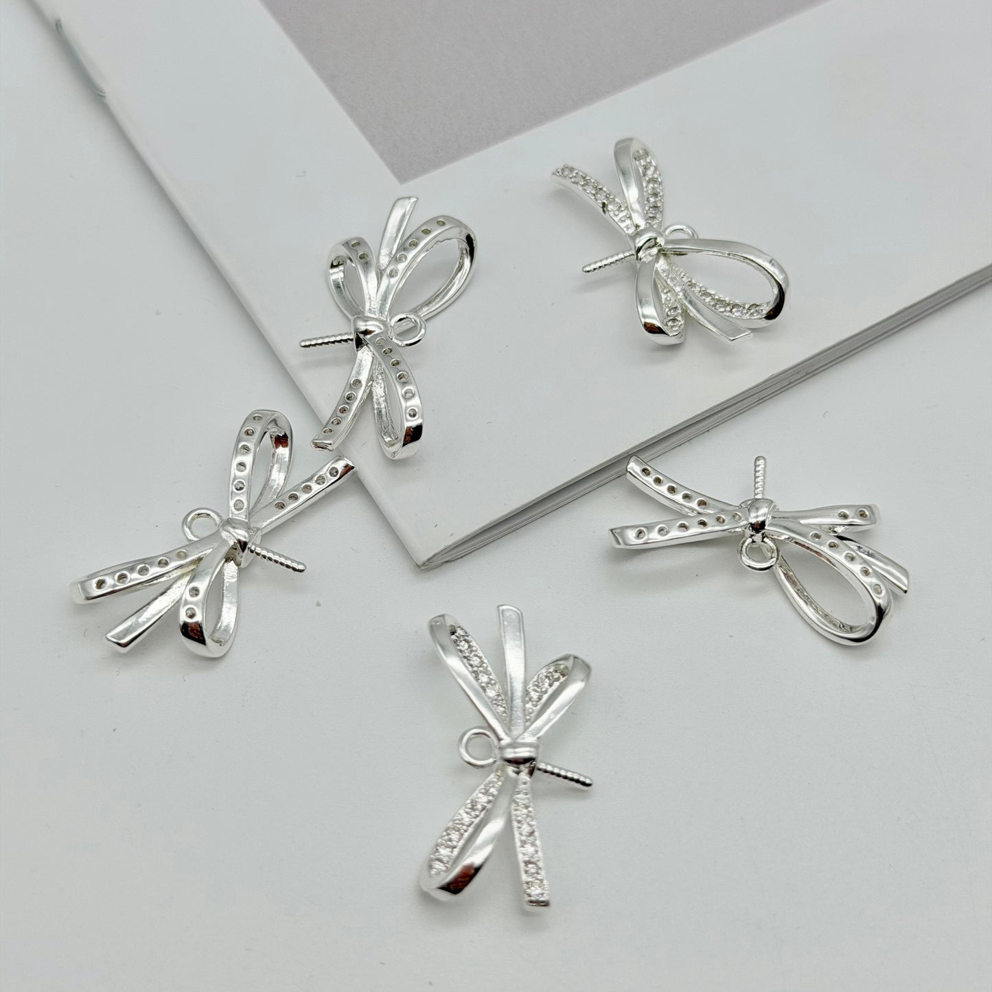 [A65]片口ビーズとアクセサリーパーツ